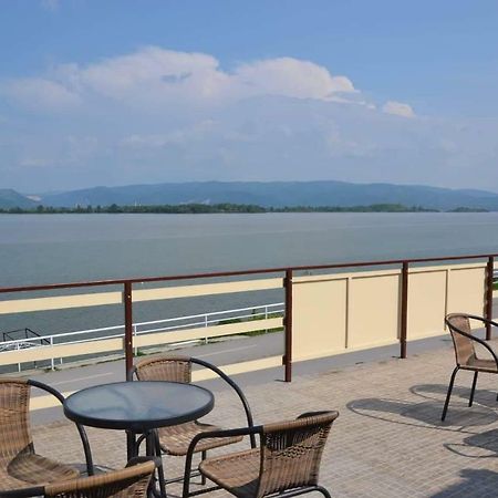 Guest House Bole Vinci Exterior foto