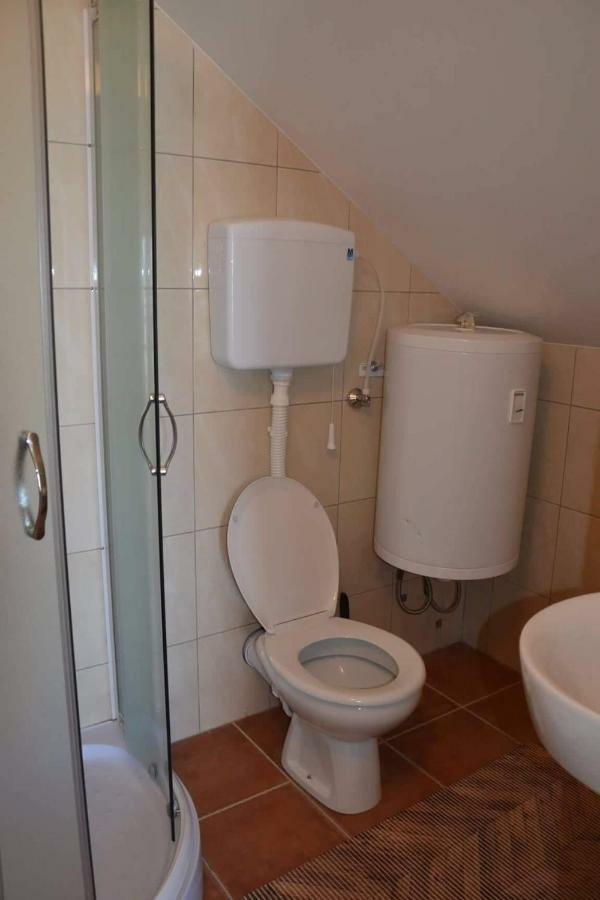 Guest House Bole Vinci Exterior foto